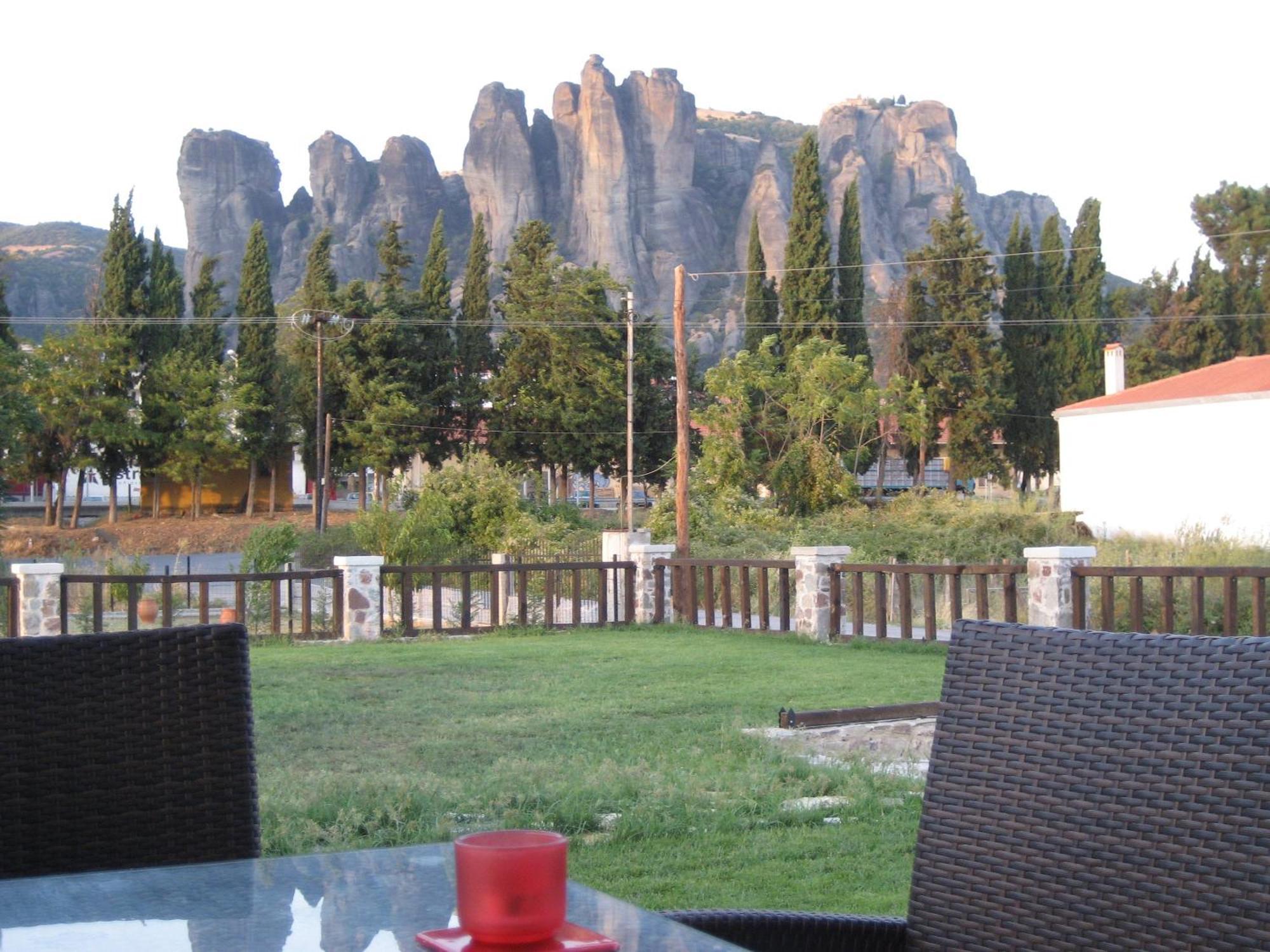 Monastiri Guesthouse Каламбака Екстер'єр фото