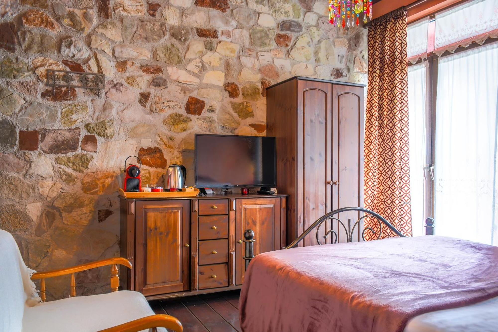Monastiri Guesthouse Каламбака Екстер'єр фото